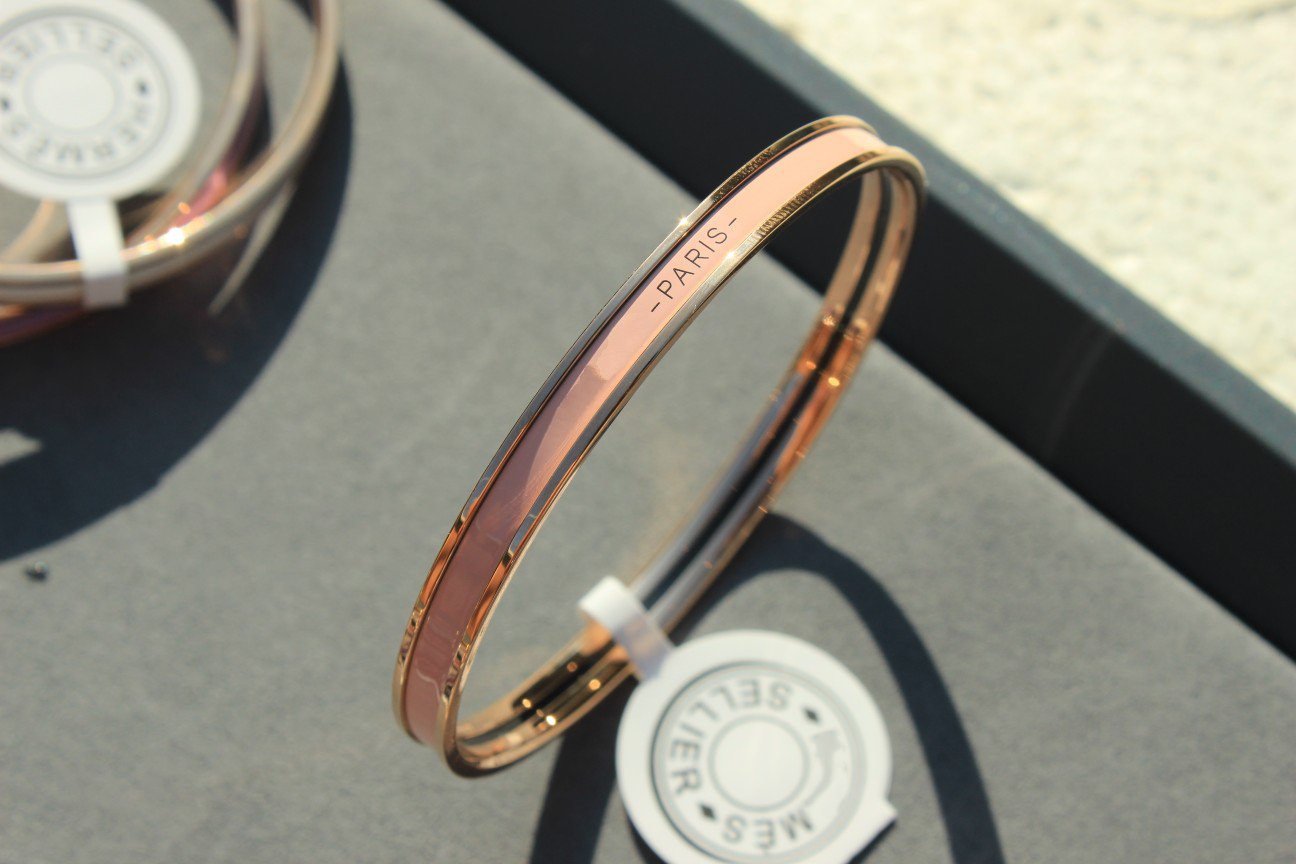 [CharmAmor]HM UNI BANGLE BAG