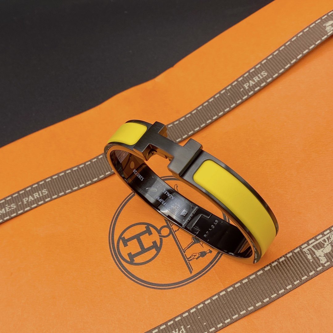 [CharmAmor]CLIC HM SO BLACK YELLOW BRACELET