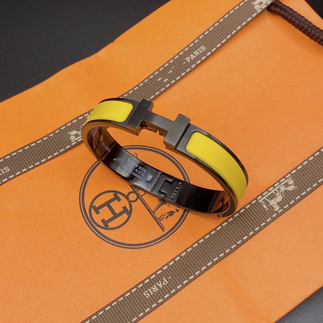 [CharmAmor]CLIC HM SO BLACK YELLOW BRACELET