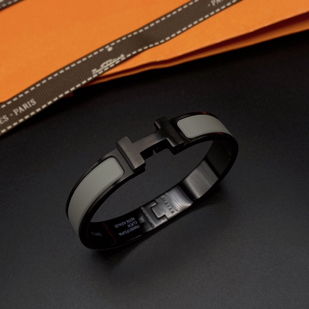 [CharmAmor]CLIC HM SO BLACK GREY BRACELET