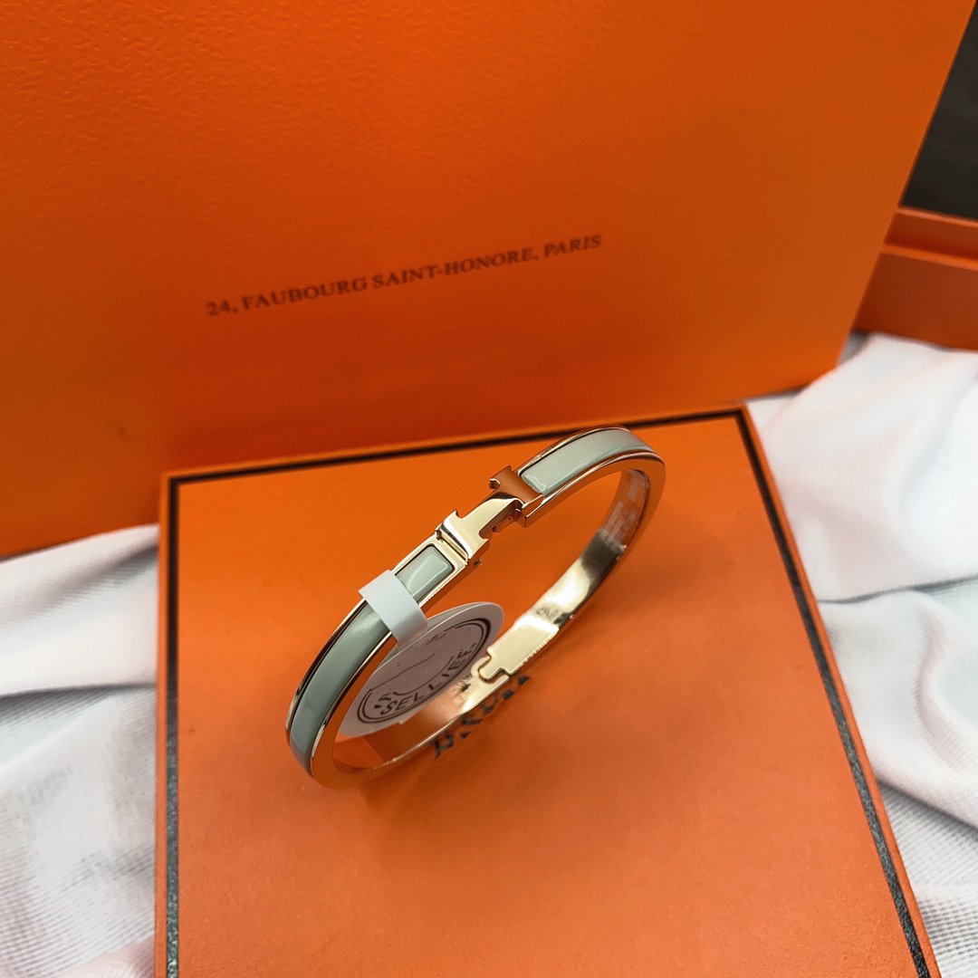 [CharmAmor]CLASSIC HM CLIC GREEN 8MM ENAMEL BRACELET