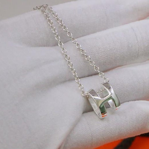 [CharmAmor]HM NECKLACE H LETTER OVAL SERIES