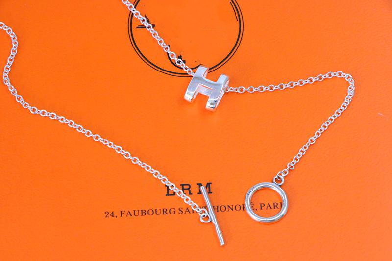 [CharmAmor]HM NECKLACE H LETTER OVAL SERIES