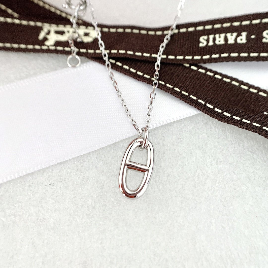 [CharmAmor]HM PIG NOSE NECKLACE
