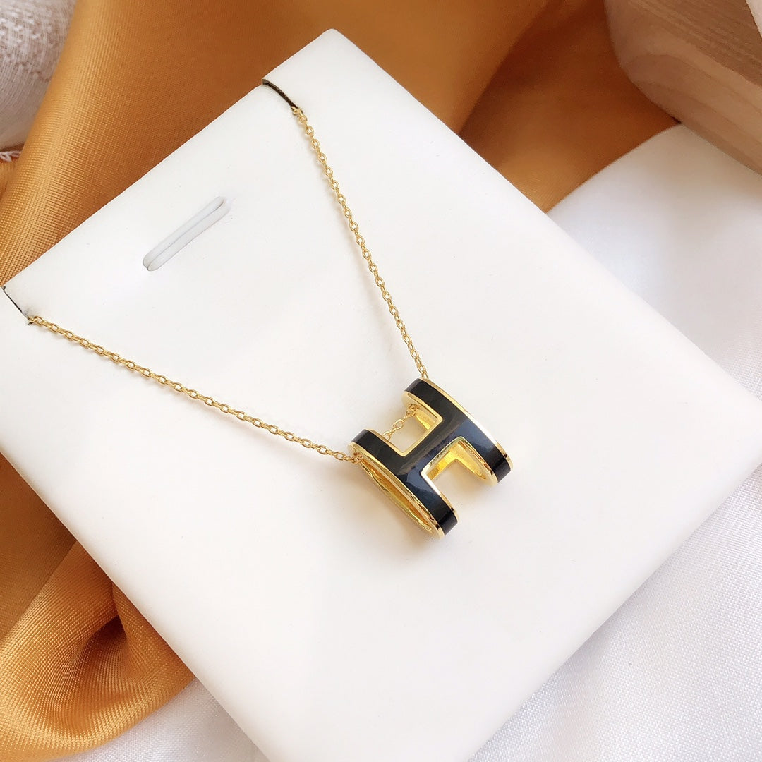 [CharmAmor]HM CLIC BLACK ENAMEL GOLD NECKLACE