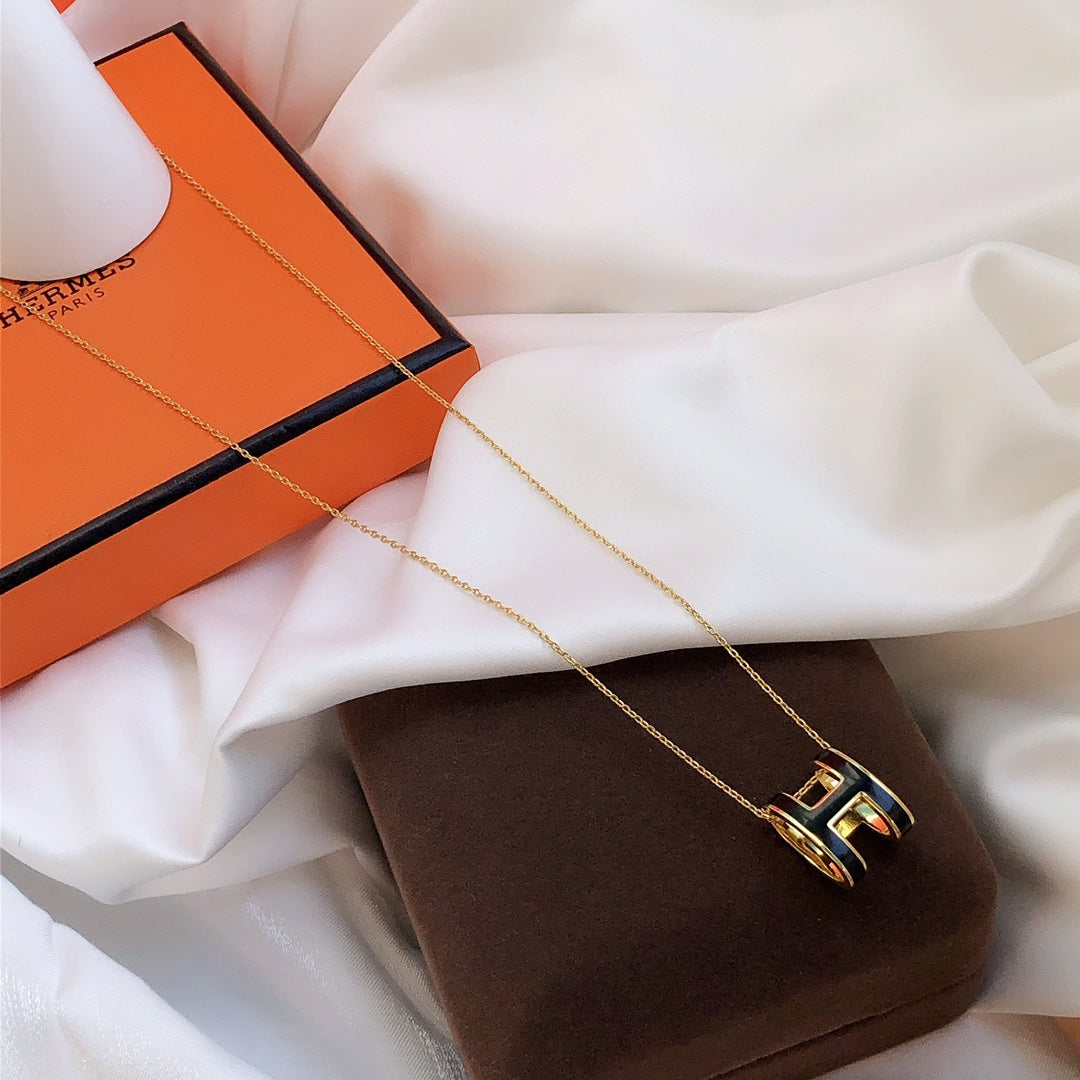 [CharmAmor]HM CLIC BLACK ENAMEL GOLD NECKLACE