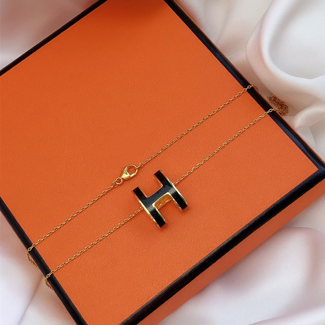 [CharmAmor]HM CLIC BLACK ENAMEL GOLD NECKLACE