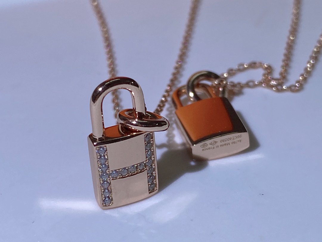 [CharmAmor]HM ADVANCED NICHE LOCK HEAD NECKLACE DIAMONDS