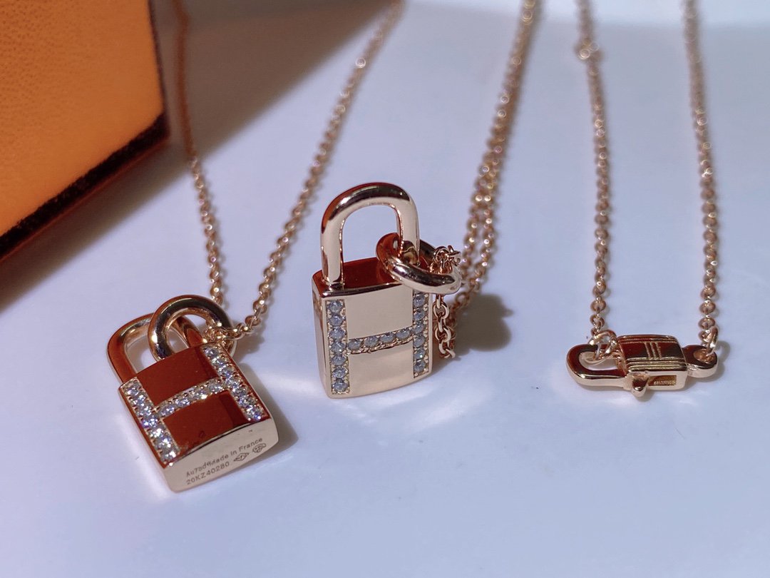[CharmAmor]HM ADVANCED NICHE LOCK HEAD NECKLACE DIAMONDS