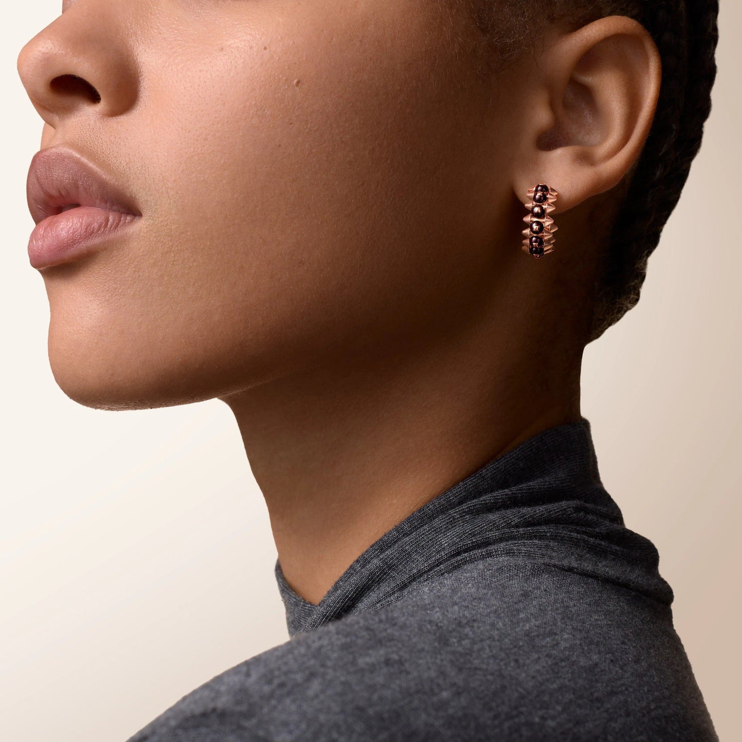 [CharmAmor]CLASH 7.9MM AGATE CHALCEDONY EARRINGS
