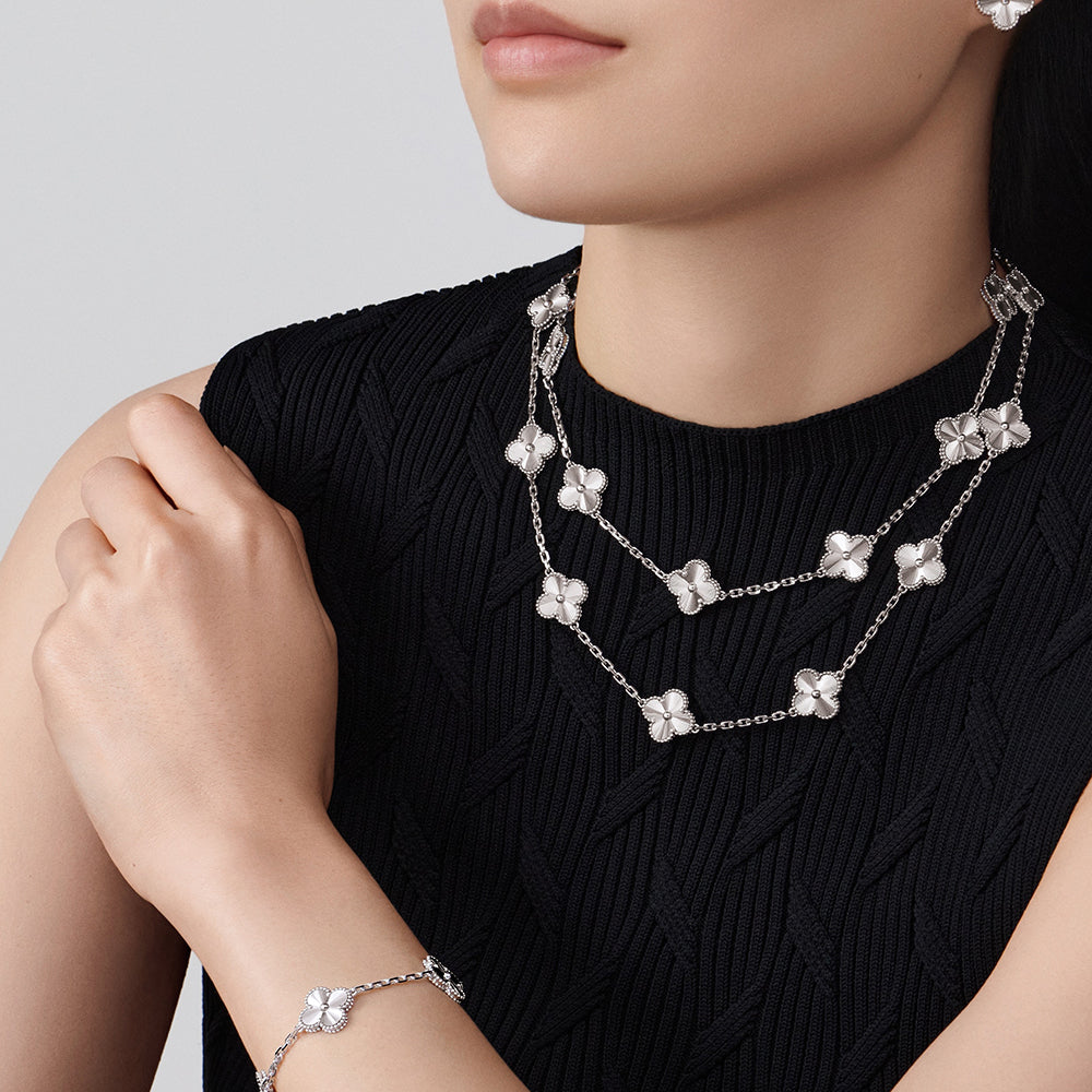 [CharmAmor]CLOVER 20 MOTIFS DIAMOND SILVER
