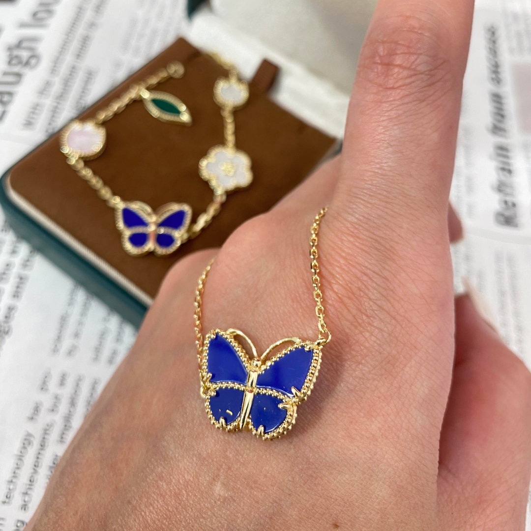 [CharmAmor]2026 NEW STYLE LUCKY SPRING BUTTERFLY 1 MOTIFS FLOWER NECKLACE