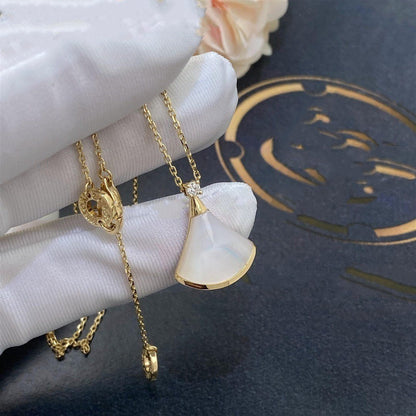 [CharmAmor]DREAM NECKLACE WHITE MOP GOLD 1 DIAMOND