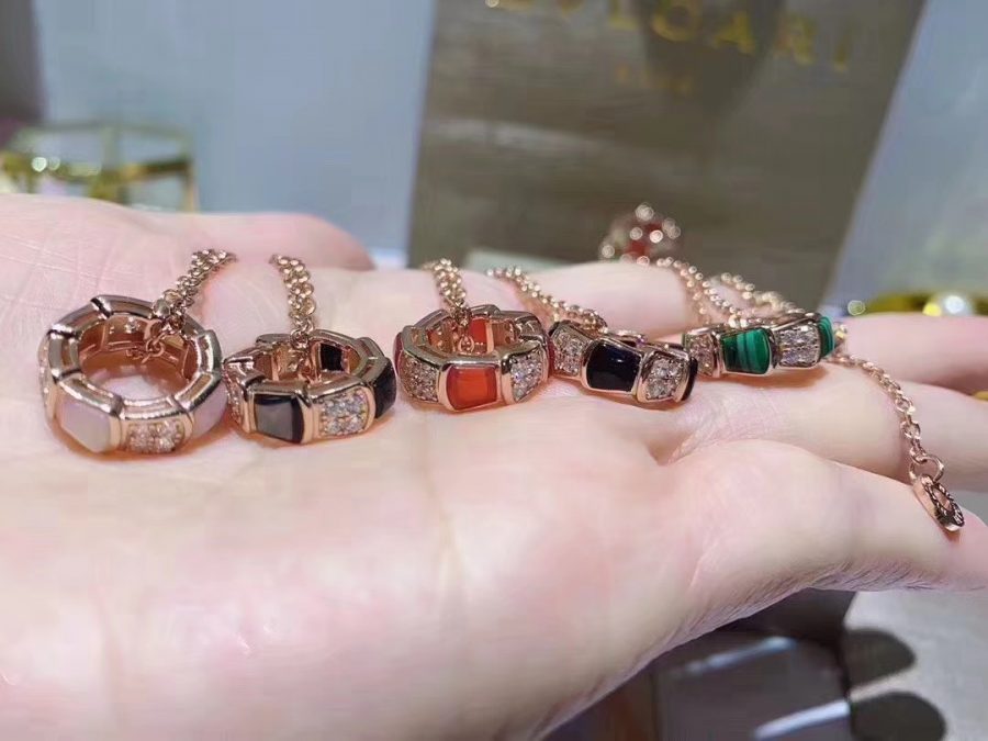 [CharmAmor]SERPENTI PEDANT DIAMOND NECKLACE