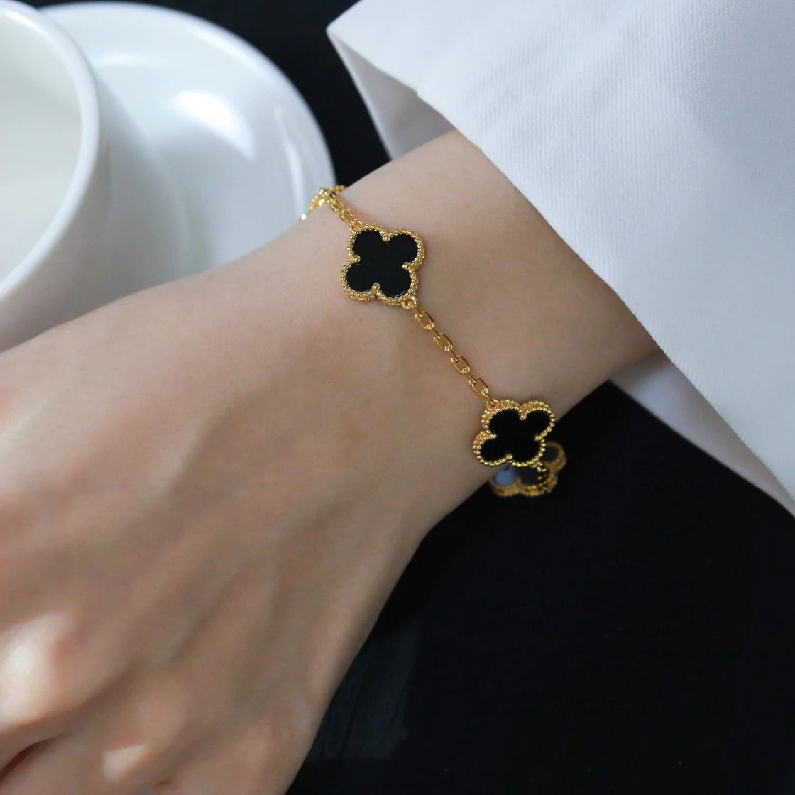 [CharmAmor]CLOVER  5 MOTIFS BLACK ONYX BRACELET