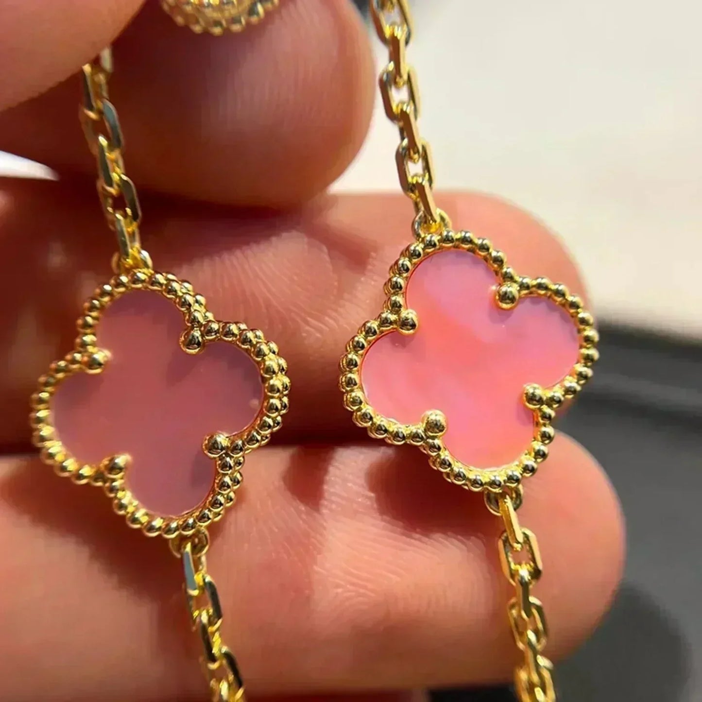 [CharmAmor]CLOVER 5 PINK MOP BRACELET
