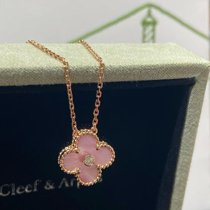 [CharmAmor]CLOVER 15MM DIAMOND PINK MOP NECKLACE
