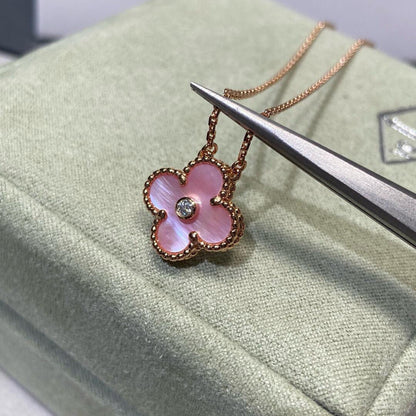 [CharmAmor]CLOVER 15MM DIAMOND PINK MOP NECKLACE
