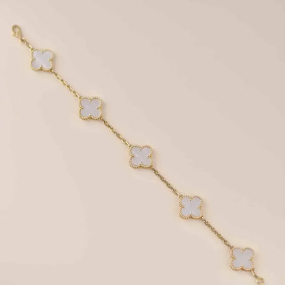 [CharmAmor] CLOVER WHITE PEARL MOP 5 MOTIF BRACELET COLLECTION