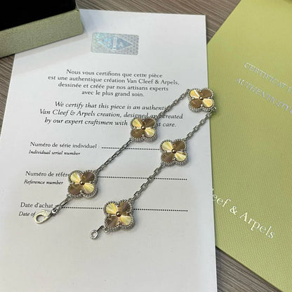 [CharmAmor] CLOVER 5 MOTIF LASER BRACELET COLLECTION