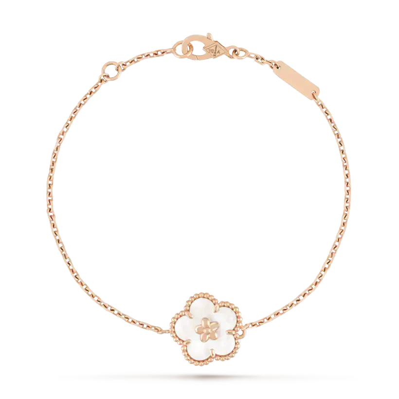 [CharmAmor]LUCKY WHITE MOP PLUM BLOSSOM  BRACELET