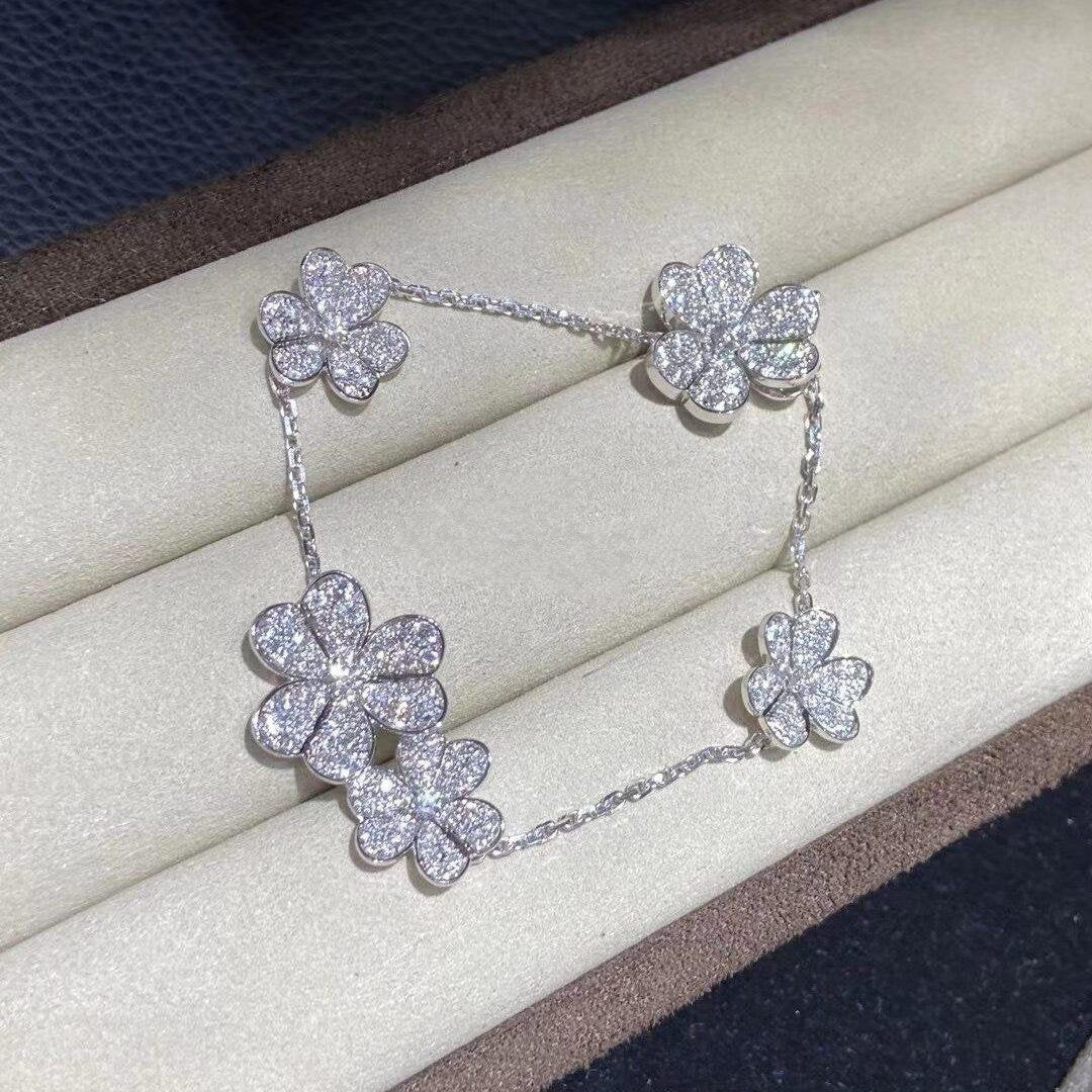 [CharmAmor]FRIVOLE SILVER 5 FLOWERS BRACELET