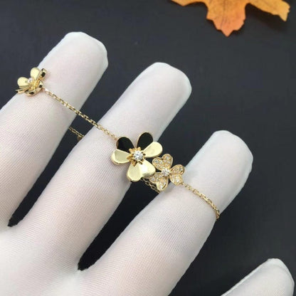 [CharmAmor]FRIVOLE GOLD 5 FLOWERS BRACELET
