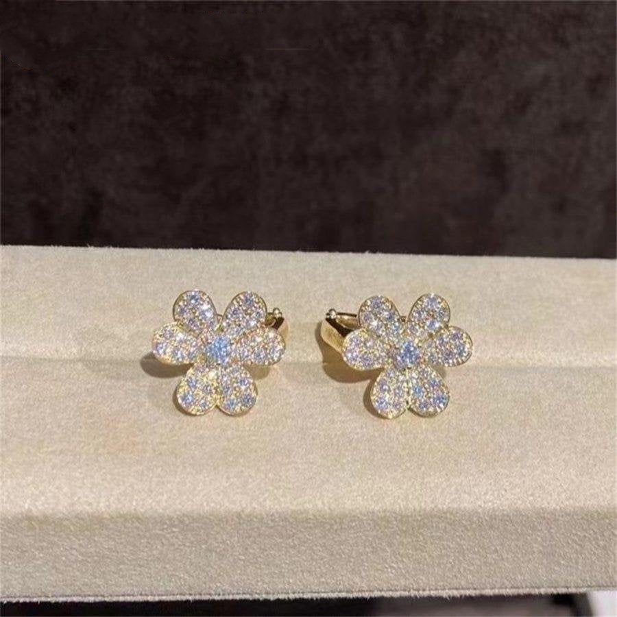 [CharmAmor]FRIVOLE GOLD FLOWER DIAMOND EARRINGS