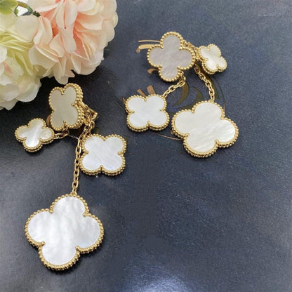 [CharmAmor]CLOVER EARRINGS WHITE MOP 4 MOTIFS GOLD