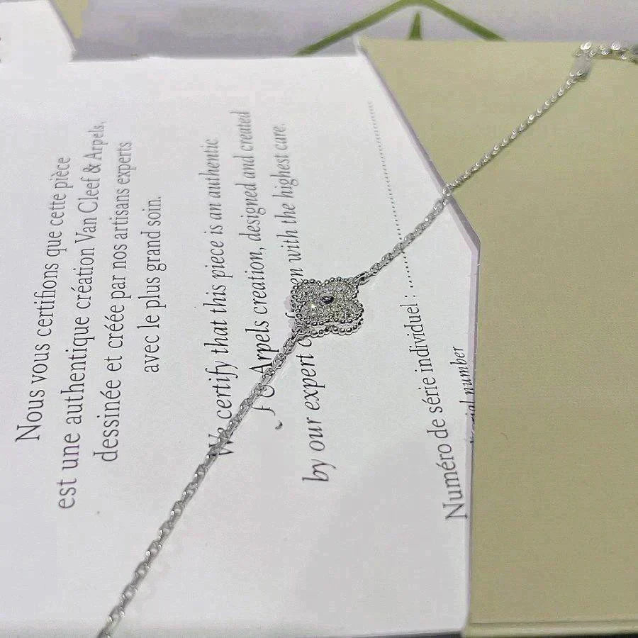 [CharmAmor]CLOVER  SINGLE FLOWER BRACELET SILVER