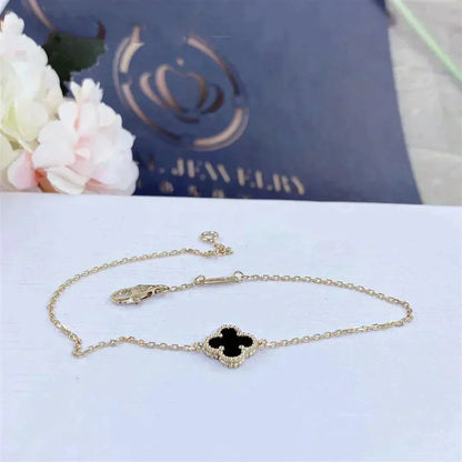 [CharmAmor]CLOVER ONYX SINGLE FLOWER BRACELET