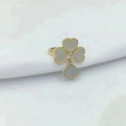 [CharmAmor]SWEET CLOVER WHITE MOP RING