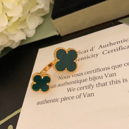 [CharmAmor]CLOVER BETWEEN THE FINGER RING