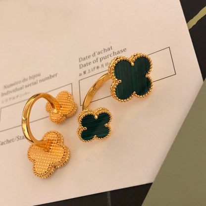 [CharmAmor]CLOVER BETWEEN THE FINGER RING