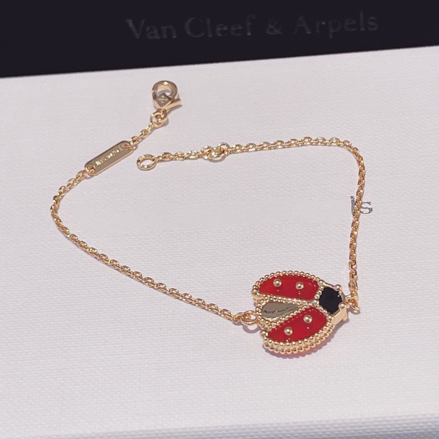 [CharmAmor]LUCKY SPRING 1 MOTIF PINK GOLD BRACELET