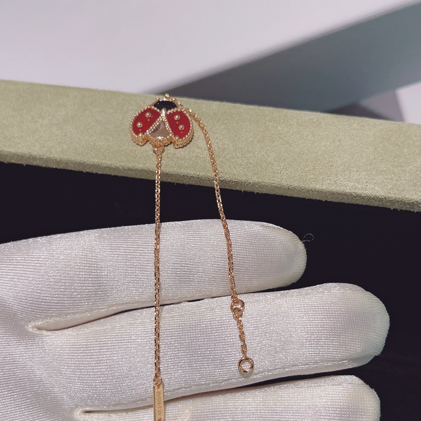 [CharmAmor]LUCKY SPRING 1 MOTIF PINK GOLD BRACELET