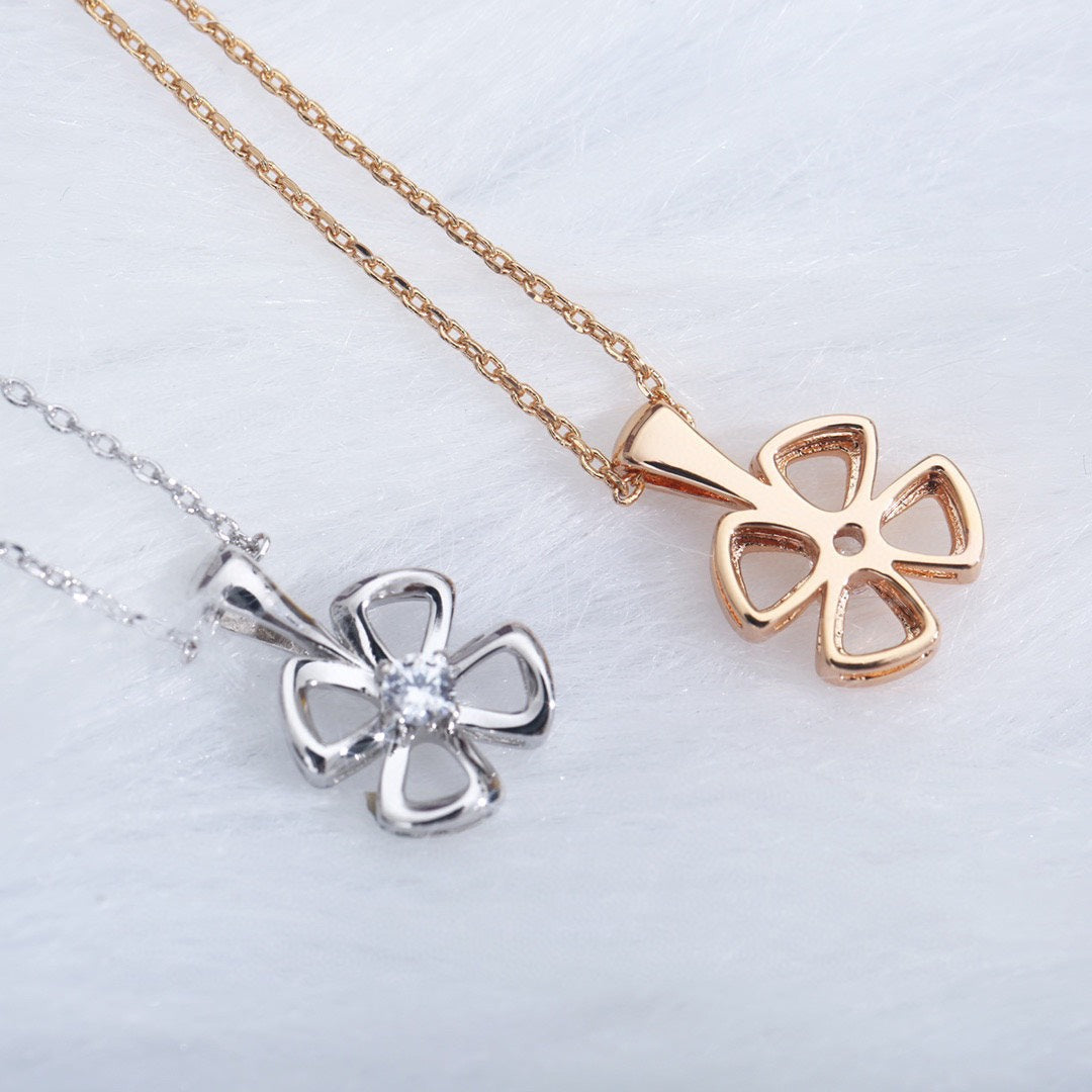 [CharmAmor]FIOREVER NECKLACE DIAMOND CENTER